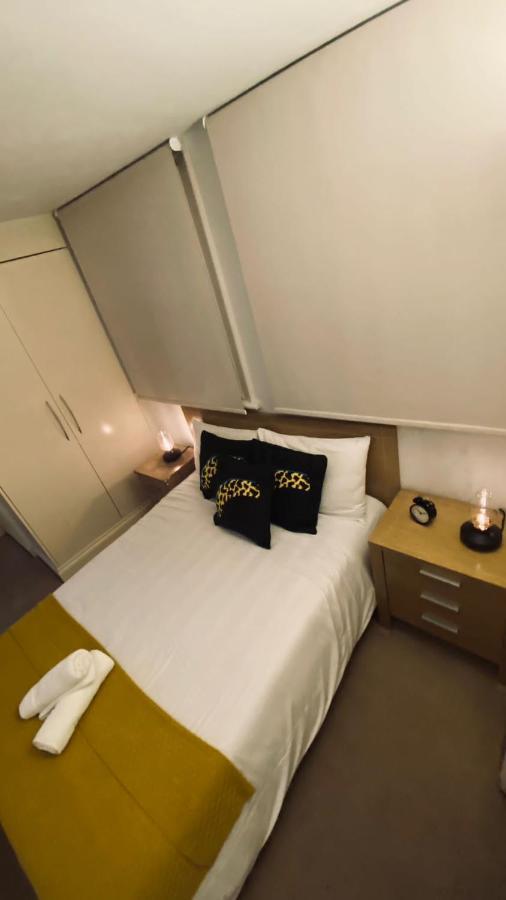 Shoreditch & Liverpool Steet Room A Лондон Екстериор снимка